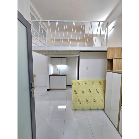 PHÒNG CÓ GÁC RỘNG MỚI TINH Ở LÊ ĐỨC THỌ